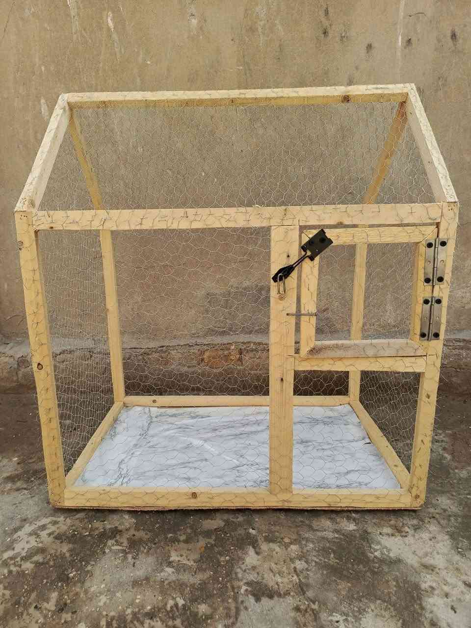 سلام عليكم قفص للبيع سعر 15 الف مكاني نجف ***********
