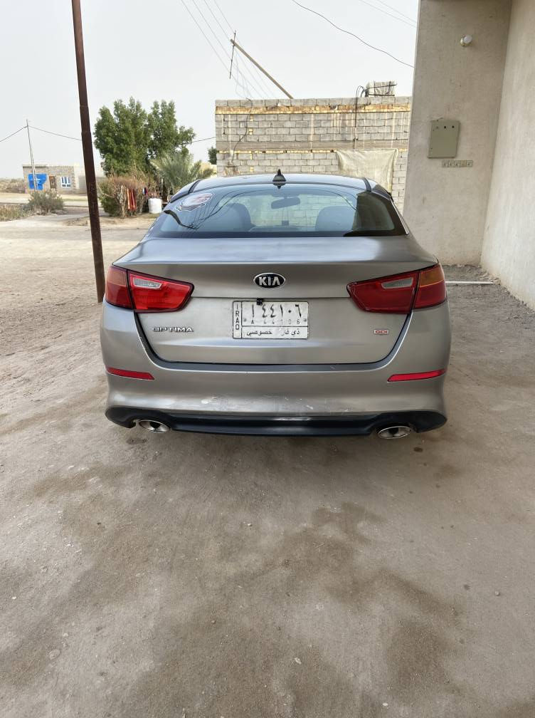 كيا اوبتيما موديل 2015 رقم ذي قار حره تحويل بيها قطعتين صبغ فقط قبق الصندوق وداير الجاملغ والباقي كفاله عامه ضربه وتبديل وصبغ السياره جاهزه وجديده مكينه كير حداديه تخم تاير تبريد❄ ما بيها اي نقص مواصفات شاشه كامره ويلكب حساسات امامي خلفي تحكم استيرن اشاير بل مرايه محرك 2400 دبل كزوز وباقي المواصفات المعروفه السعر 113 و بيها مجال للشراي للاستفسار الاتصال على الرقم *********** مكاني ناصريه للبيع او المراوس البصرة, العراق
