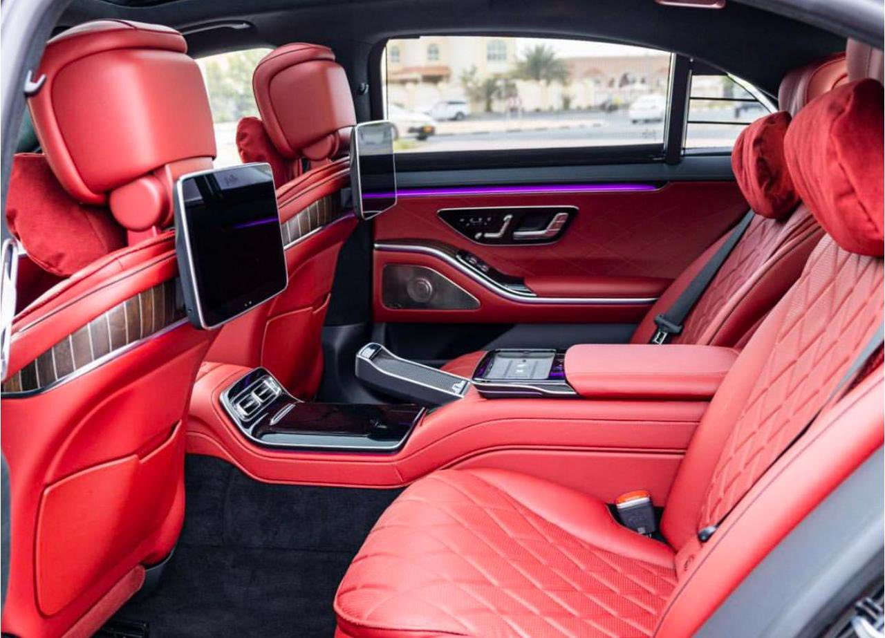 السلام عليكم
الوحش الألماني مارسدس بنز s500 استيراد خاص 

مواصفاتها مال مايباخ  
الي هيه  تجي اعله فئه بلمارسدس 
ماشيه ٢٦ الف كيلو متر 
مكفوله 
من الضربه والصبغ والتعديل والرصعه
 مغلفه بلكامل ppf وبي ضمان ١٠ سنوات 
مواصفاتها 
٤بيبان بصمه 
٤بيبان شفط 
٤بيبان كتابات ليزرية 
بانوراما 
رادار امامي 
رادار جوانب 
سياقه اليه 
تحديد مسار 
مانع تصادم 
تشغيل عن بعد 
ايبادات خلفية 
هندبريك بصمة 
ستيرن كهرباء
 ستيرن هيتر 
حساس دعاميه امامي 
خلفي تاير خلفي 
دوار سماعه بالسقف 
ثلاجه خلفيه 
٥بردات 
كاميرات ٣٦٠درجه
 داتا شو جحم جبير 
صندوك كهرباء 
سقف شامو
 داخل بيانو 
٤كشنات تدفئه تبريد 
٤كشنات كهرباء 
٤كشنات مساج 
ايباد خلفي يتحكم بكامل السياره
 كشنات خلفيه منفصل 
اناره داخليه متعدده الالوان ٦٤لون 
شاحن واير ليس 
وبعد بيها هوايه مواصفات 
مكانهه بغداد بلديات
السعر ١٠دفاتر و٥٠ ورقه وبي مجال لاتصال  
***********
