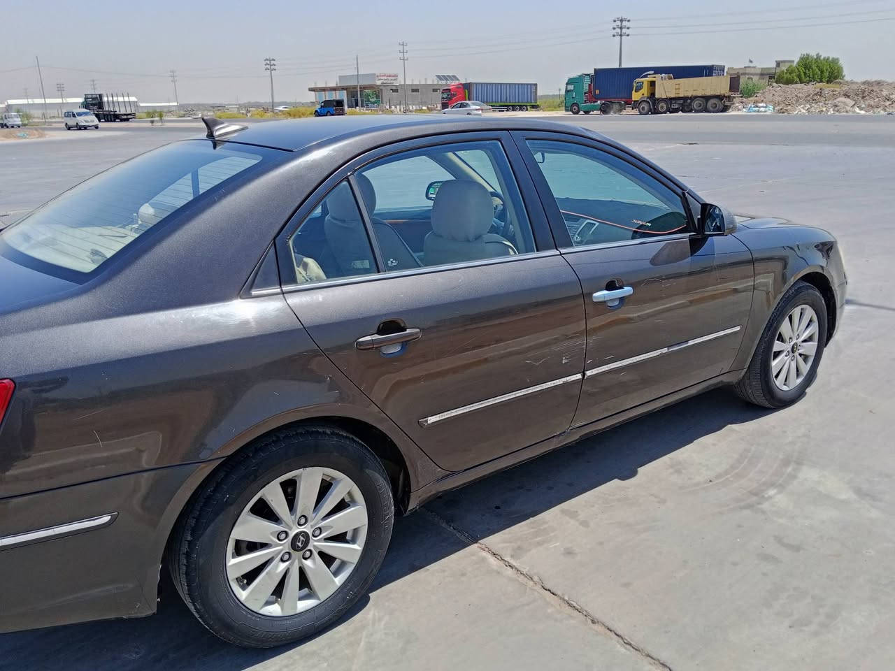 السلام عليكم سوناتا 2009 وراد أمريكي محرك 2400 حادثه من الخلف اتصال ***********
