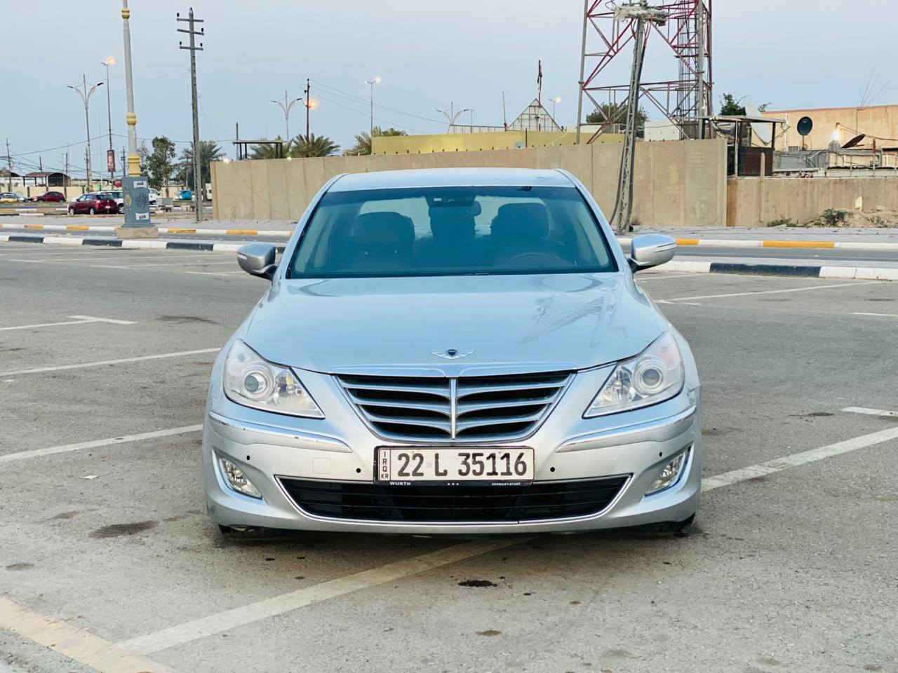 جنسس مديل 2013امريكي حادثه جاملغ وبنيد بدون داخل باقي السياره مكفوله من الضربه والصبغ سياره جديده وجاهزه حداديه تخم تاير محرك وكير مكفولات محرك 6سلندر مواصفات شاشه كامره تحكم استيرن بصمه تشقيل بصمه ابواب داخل بيجي كشنات جلد وكهربائي مري شفط رقم أربيل دولي السعر 96مع مجال للأستفسار ***********مكان السياره كربلاء( مكلف بالنشر )
