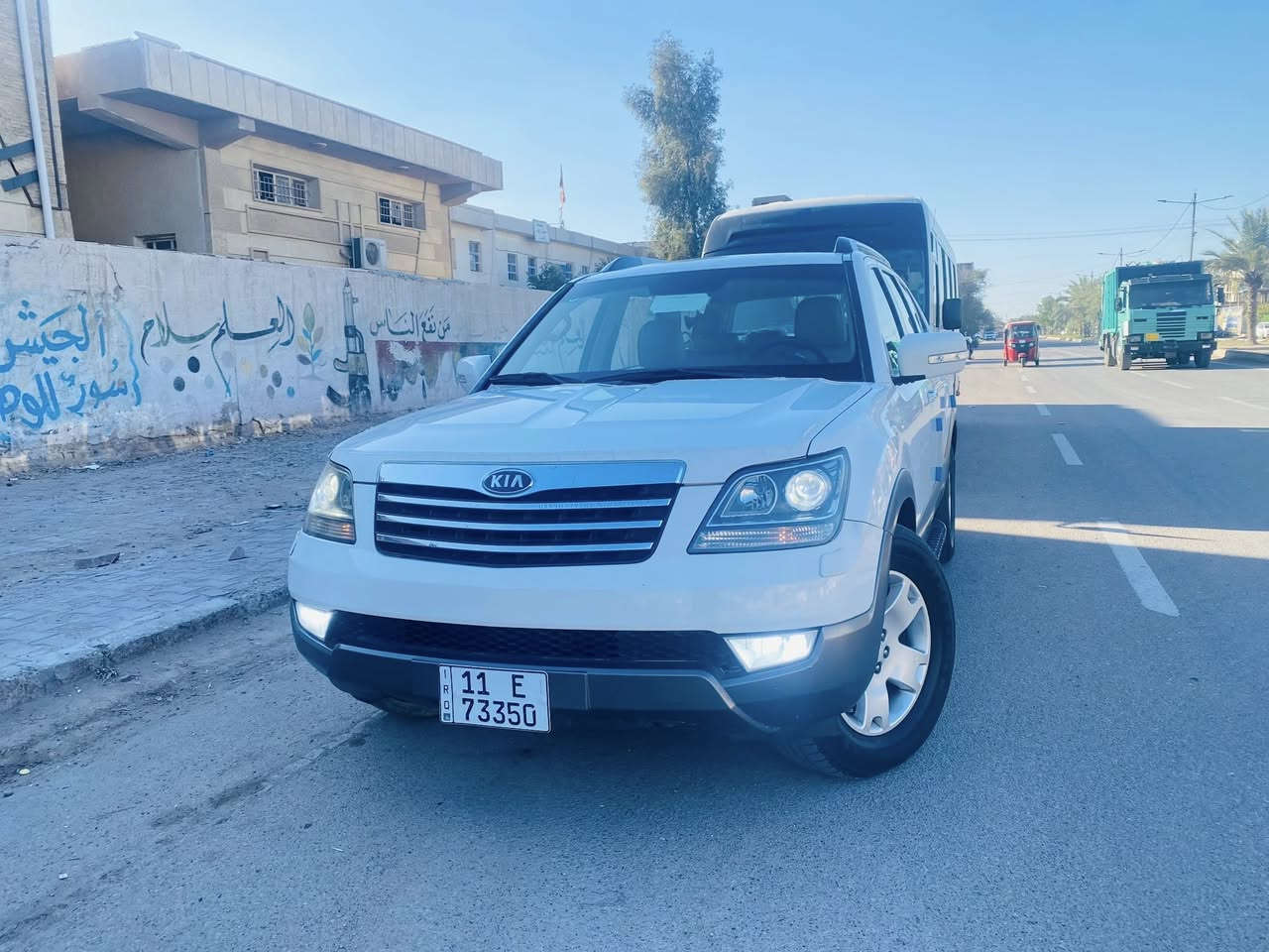 سلام عليكم كيا موهافي باسمي موديل2013 فوووول مواصفات اعلى فئة👌 واحد على واحد💯
المكينة6/3800سلندر گير و مكينة جدد لوك ناعمة بدون رواجز و تبخير سيارة خير من الله 
المواصفات:
1-منظومة زينون عالي ناصي.
2-بك لايت LED.
3-ماشية 99الف حقيقي.
4- دفع رباعي.
5- فتحة سقف.
6-بصمة ابواب.
7-بصمة تشغيل.
8-اشارة ترحيب.
9-تدفئة و تبريد كشنات.
10-تبريد ثلج ثلاث قطع.
11-ثلاجة بالتجوه.
12-الداخل جلد.
13-شاشة كبيرة.
14-خزن ميموري.
15-كشنات كهرباء.
16-مري قلاب.
17-تخم تاير جديد.
18-باتري جديد.
19-تبريد بيانو.
20-زراگات دعامية.
21-باب خلفي شفط كهرباء.

———————————————-
السونار مرفوق مع الصور
وبيها صبغ گد شبر جوا البك لايت جهة السايق
———————————————
سنوية جديدة
هزة جديدة
رقم دولي جديد
———————————————
مكان السيارة 
بغداد/حي اور////
———————————————
السعر:(150) وبيها مجال
للاستفسار:***********
