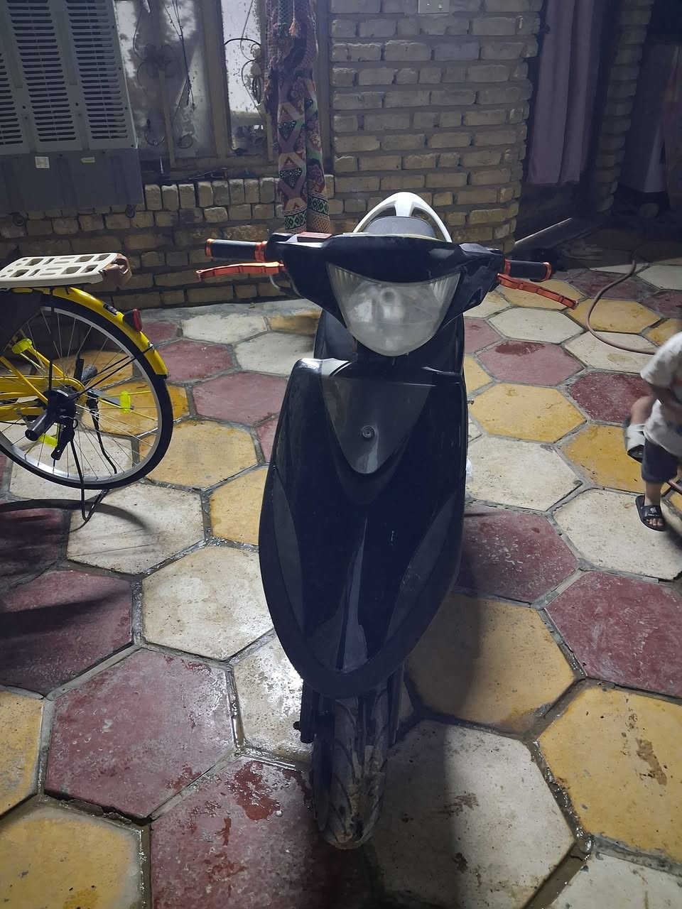 ماكس عدله المحرك برغي ما مفتوح بيه
السعر ٧٠٠ وبيه مجال


**إذا كنت صاحب هذا الإعلان وتريد حذفه لأي سبب، رجاءا أرسل رسالة إلى الدعم الفني**