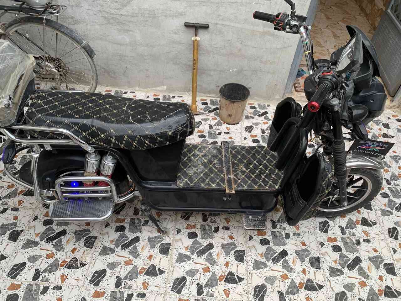 ماطور جبلي . لبيع. بطارياته 10+10 او عل فحص الموطار كلش حلوو او نضيف السعر 550 ألف قفل  رقمي *********** المكان فلوجه حي جبيل
