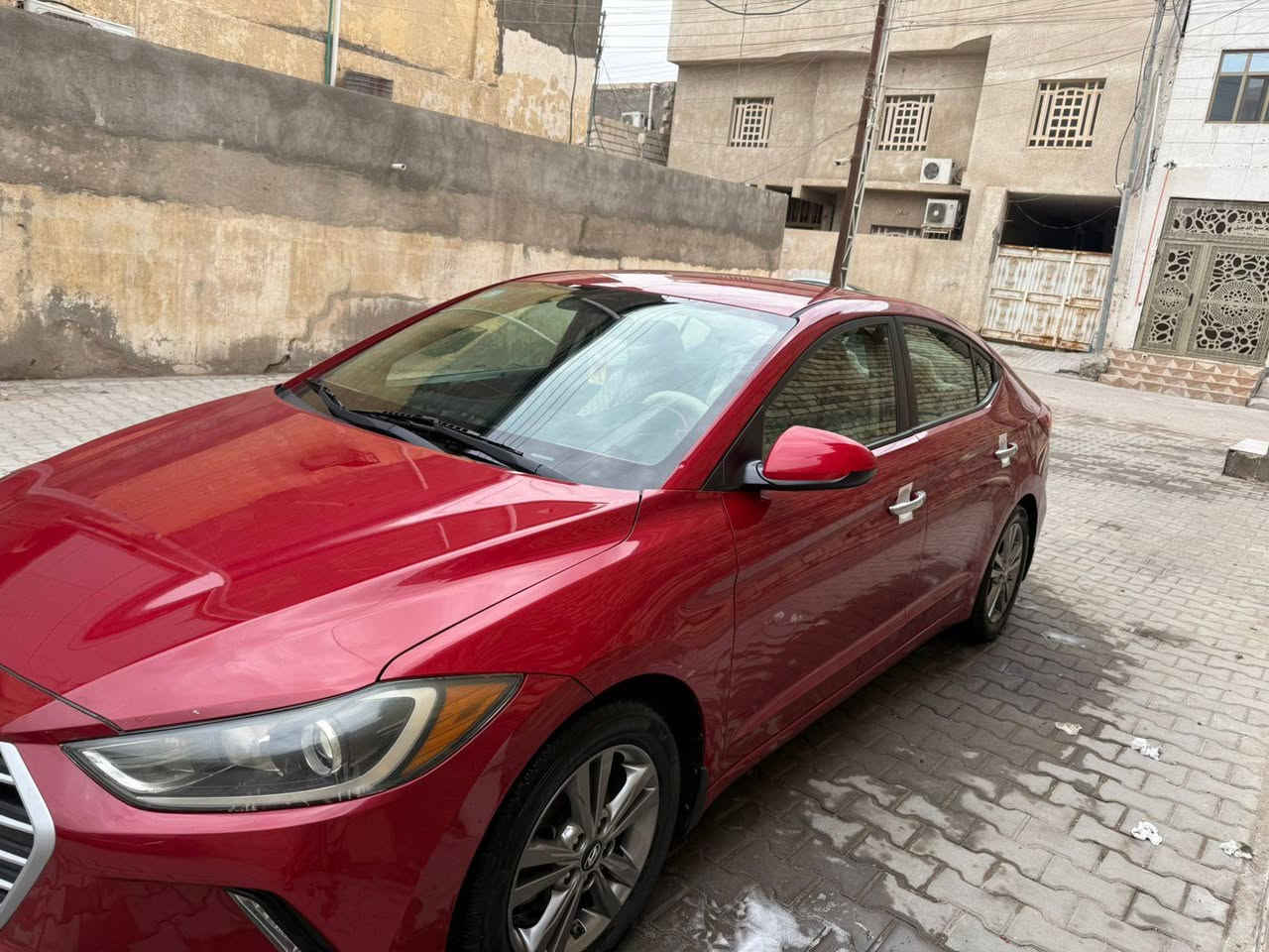 سلام عليكم للبيع الانتره موديل 17وارد امريكي دعاميه وبنيد فقط سياره حلوه ونضيفه فول موصفات رادار امامي حساسات خلفيه اماميه فولل سياره مكينه الفين مكاني ال*********** مكلف بل نشر سعر 125
