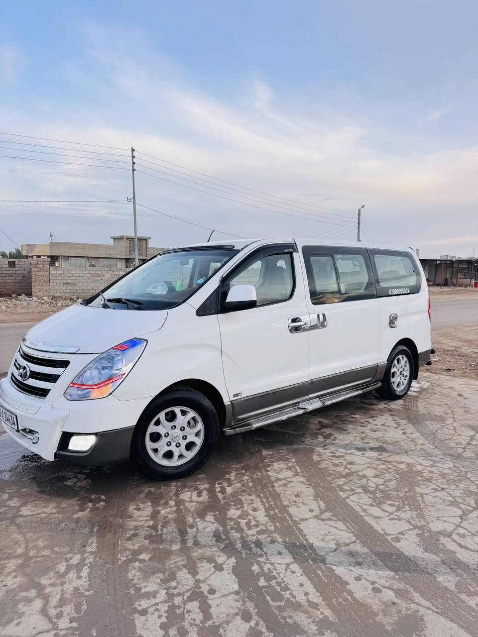 #اعادة_نشر

السلام عليكم ستاركس موديل ١٠ للبيع رقم ديالئ باسمي مصفره غرامات وهيئة مفتوح محور مسكر سبلاین ۱۲ قیق اسود مكينتها خير من الله صدرها كامل دوشمه کامله تبرید تدفئه كهربائيات كلشي كامل بيها ربع ما تذب عليها بيها ضربه باجاملغ الخلفي صبغ تقريبا ربع منه والباب السلايت شخط ومصبوغ نفس 
ماماشر بالصورة
 السعر ١٥٧وبيها مجال بسيط 
  إذا اكون نيسان يورفان أراوس بيها

للاتصال ***********
