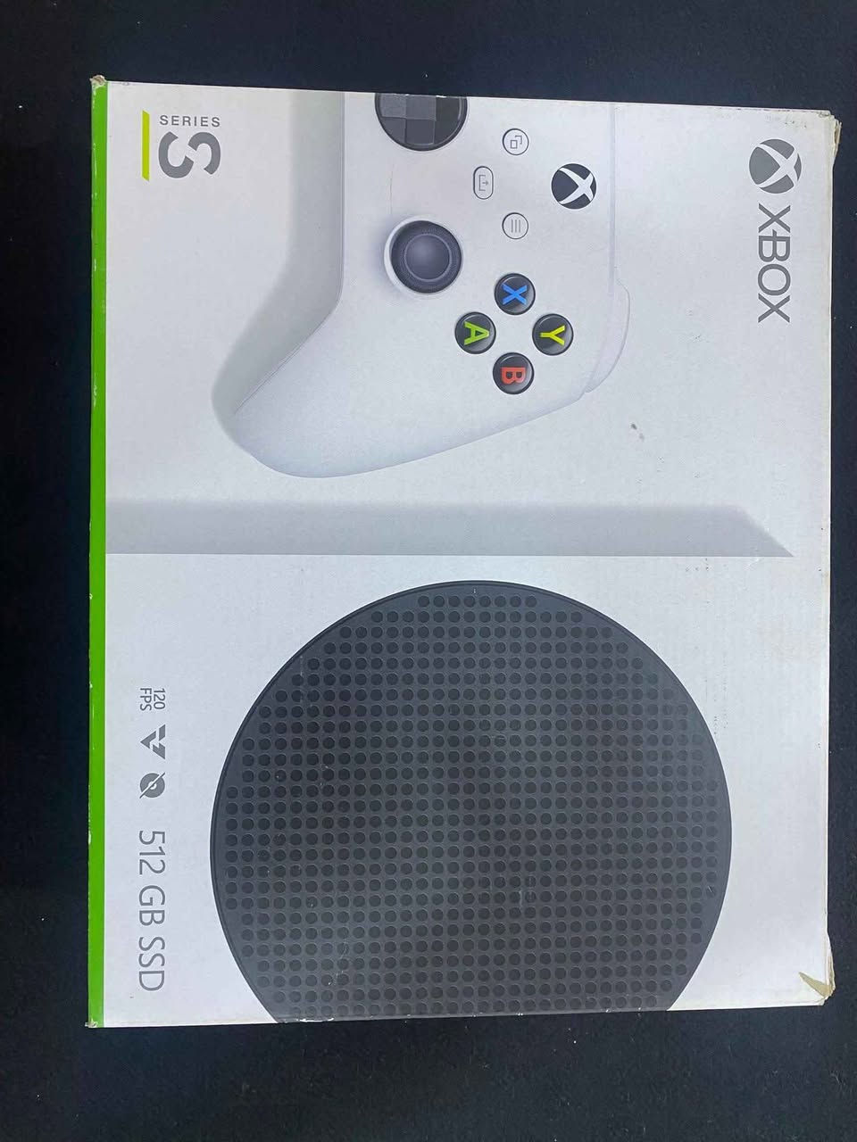 السلام عليكم اكس بوكس سيريس اس ( S ) للبيع نظيف حيل ومكفول من الاعطال والفتح والتصليح استخدام شخصي قليل اصدار ( 2023 ) الكارتونة الاصلية والملحقات الاصلية كلها موجودة مع بطاريات شحن وقاعده شحن البطاريات 
سعر : 360 الف 
رقم موبايل *********** النجف, العراق

