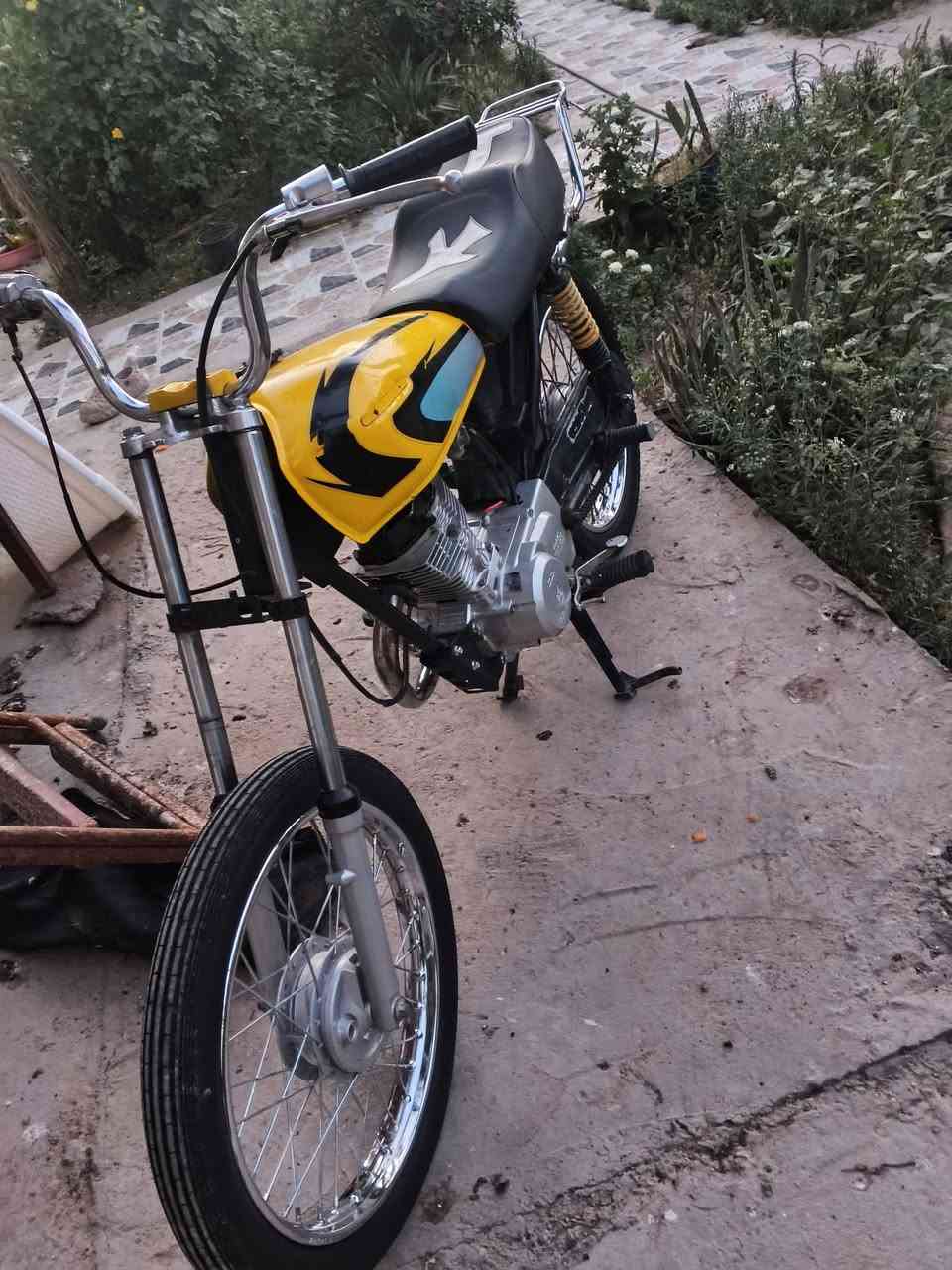سلام عليكم شباب ماطور سيجي نامه موديل24نضافه تخبل مكينه شلعه ومعدل وفصله دراجه مف ولفات السعر350وبيه مجال (كلك كلك كلك) مكفوله مكان طويريج شراي تعال خاص


**إذا كنت صاحب هذا الإعلان وتريد حذفه لأي سبب، رجاءا أرسل رسالة إلى الدعم الفني**