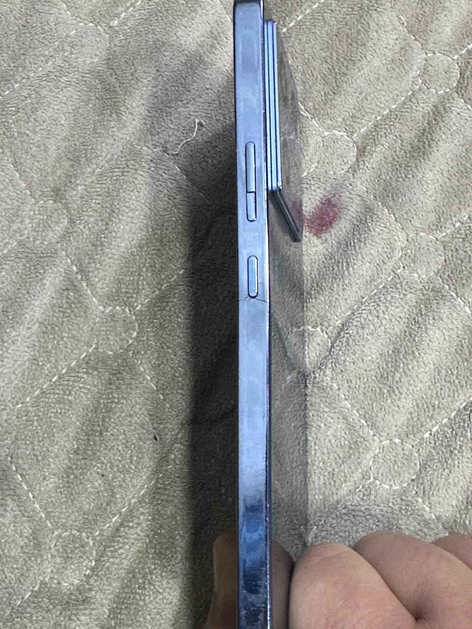 السلام عليكم للبيع 
انفنكس جيتي 20 برو  
                                        Infinix Gt 20 pro 
التلفون مال بيت ومامفتوح فقط الشاصي تعبان
ومكفول اي خلل مابي وبدون غراضه
شاشه : حجم 6.7 Amoled هرتز 144
ذاكرته : 256 والعشوائيه 12+12=24
معالج : Dimensity 8200 Ultimate
يدعم 120 فريم في لعبه الببجي 
كامره خلفيه :108 ميكا بكسل 
حجم البطاريه :5000
نضام التشغيل اندرويد 15
سرعه البيانات :5G
بصمه وجه &بصمه اصبع
السعر : 225 وبي مجال
مكاني : بغداد الطوبجي 
***********
