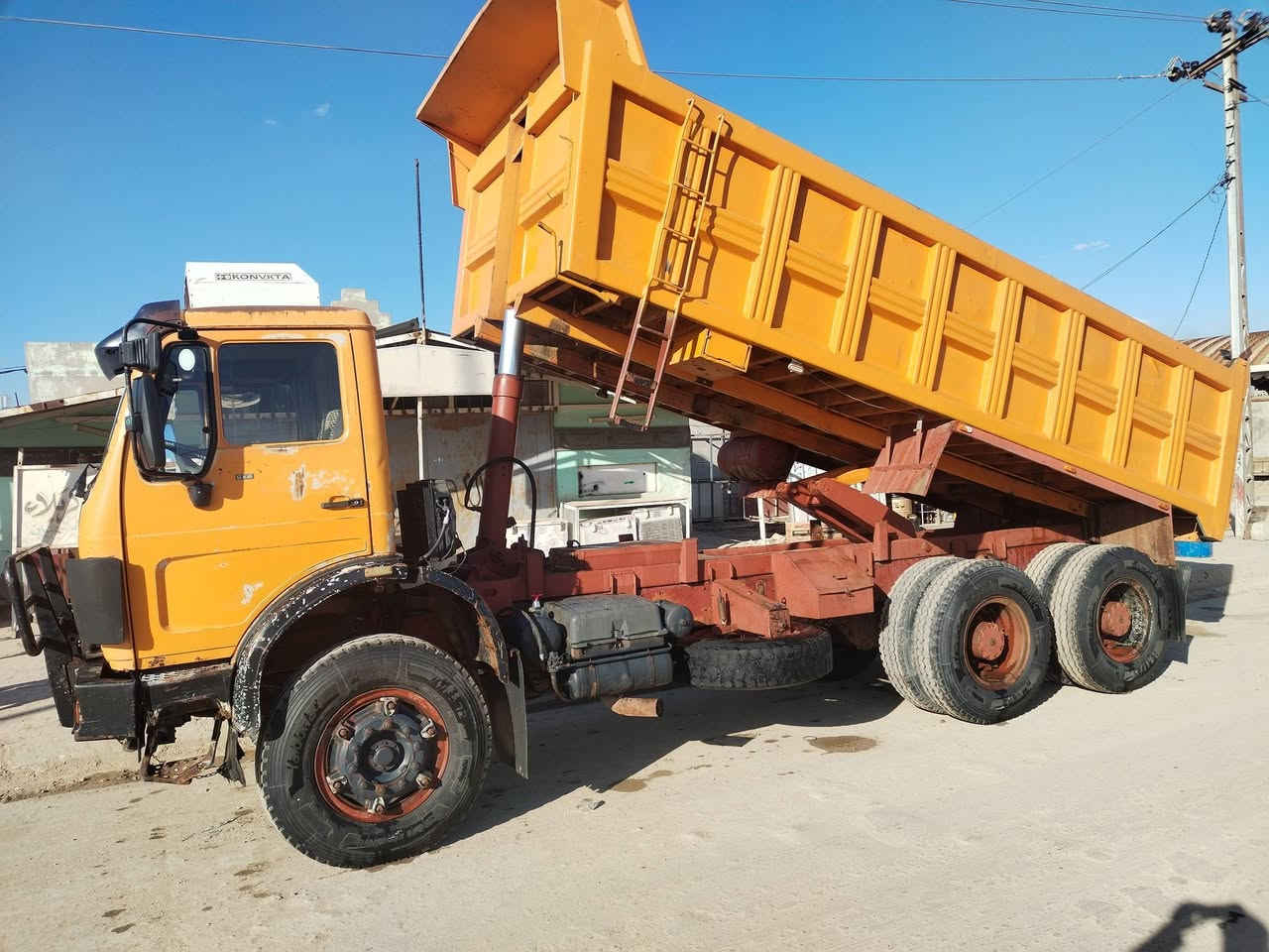 سلام عليكم البي للبيع موديل ٨٢ مكينه ١٢٨كير ١٦٠ مجموعه جيف سياره بلاديه لاستفسار ***********
