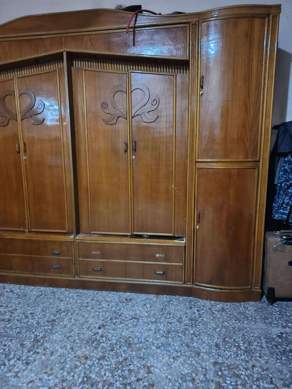 السلام عليكم كنتور نضيف وميز مرايه هم نضيف للبيع ومكاني ابي غرق حي الحسين


**إذا كنت صاحب هذا الإعلان وتريد حذفه لأي سبب، رجاءا أرسل رسالة إلى الدعم الفني**