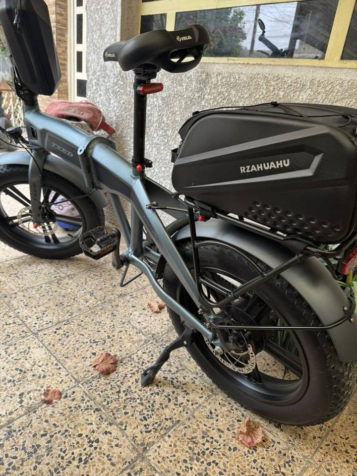 دراجه شحن نوع TXED ليثيوم دراجه جدا مريحه وسريعه جنط اصليه لايت بكلايت كله شغال اي نقص مبيه سعر الجديد مليون و٦٥٠ 
ابيع بمليون وماكو هيج سعر بهيج نظافه مكاني بغداد العطيفيه 
***********
