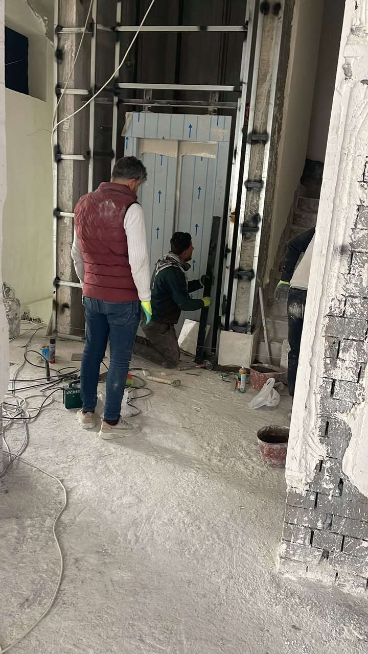 🚧 ضمن متابعتنا الميدانية لأعمال بناية كركوك / طريق بغداد 

نواصل تواجدنا الميداني بشكل مستمر لمتابعة تقدم الأعمال خطوة بخطوة، وضمان تنفيذ جميع الفقرات وفق أعلى معايير الجودة والدقة الهندسية، وبإشراف مباشر يهدف إلى تسريع وتيرة الإنجاز، ومعالجة أي ملاحظات فوراً، للوصول إلى مراحل متقدمة من العمل ضمن التوقيت المخطط وبأفضل نتائج ممكنة.


**إذا كنت صاحب هذا الإعلان وتريد حذفه لأي سبب، رجاءا أرسل رسالة إلى الدعم الفني**