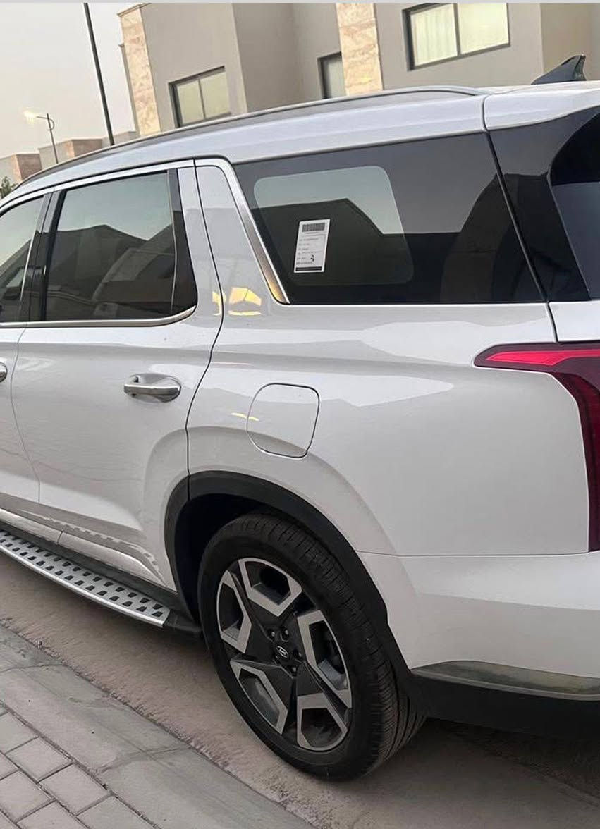 هونداي بلسايد /وارد كوري
رقم بغداد باسمي كفالة عامة ماشية 12  الف اخت الزيرو 
موديل 2023
مواصفات سيارة  
2-كشنات تدفئه تبريد امامي خلفي
 3-كشنات جلد ابيض
 4- 7 راكب vip منفصل  
5-كشنات خزن كهربائي خمس حركات فوول
6- نظام صوت متكامل
7-ستيرن  تدفئه + هزاز ستيرن 
8-شفتات ستيرن مع تحكمات كاملة 
9-خمسة كامرات 360 درجة
10-كامرة دواره 
11-لايتات زينون 
12-لد خلفي 
13-اشارة بالمري 
14-بصمة 
15-بصمة ابواب 
16-سايد بريك كهربائيّ 
18-صندوق كهربائي ( بصمة ) 
18-نظام المنحدرات  
19-بردات خلفي 
20-محرك 6سلندر 3.8L 
21-تشغيل عن بعد و دخول ذكي 
22-اوتو هولد +اوتو ستوب 
23-توقف ذاكي 
24-مثبت سرعة مع مثبت مسارات 
25-تحديد مسارات متكامل 
26-رادارات امامي خلفي جانبي 
27-حساسات امامي خلفي جانبي 
28-شحن وايرليس لجميع المقاعد الامامية والخلفية
29-التبريد مركزي 3 قطع 
مكان السيارة ديوانية مركز المحافظة ***********
