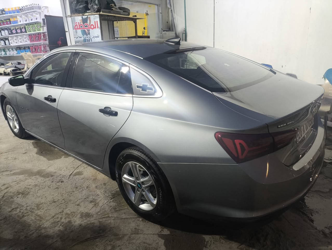 ماليبو موديل 2024 ماشية 14 ألف صور الحادث بالمنشور رقم نجف معوقين السعر 130 للاستفسار الاتصال على الرقم ***********
