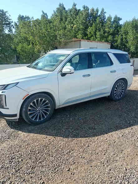 السلام عليكم للبيع بلاسايد 2022 امريكي فول مواصفات1/1 حادث فقط دعاميه الباقي كله كفالة عامه 
رقم بغداد دولي سياره كلش جديده ونضيفه مال جناي 
سعر 290 وبيها مجال بسيط للشرايه 
مكان واسط نعمانيه ***********
