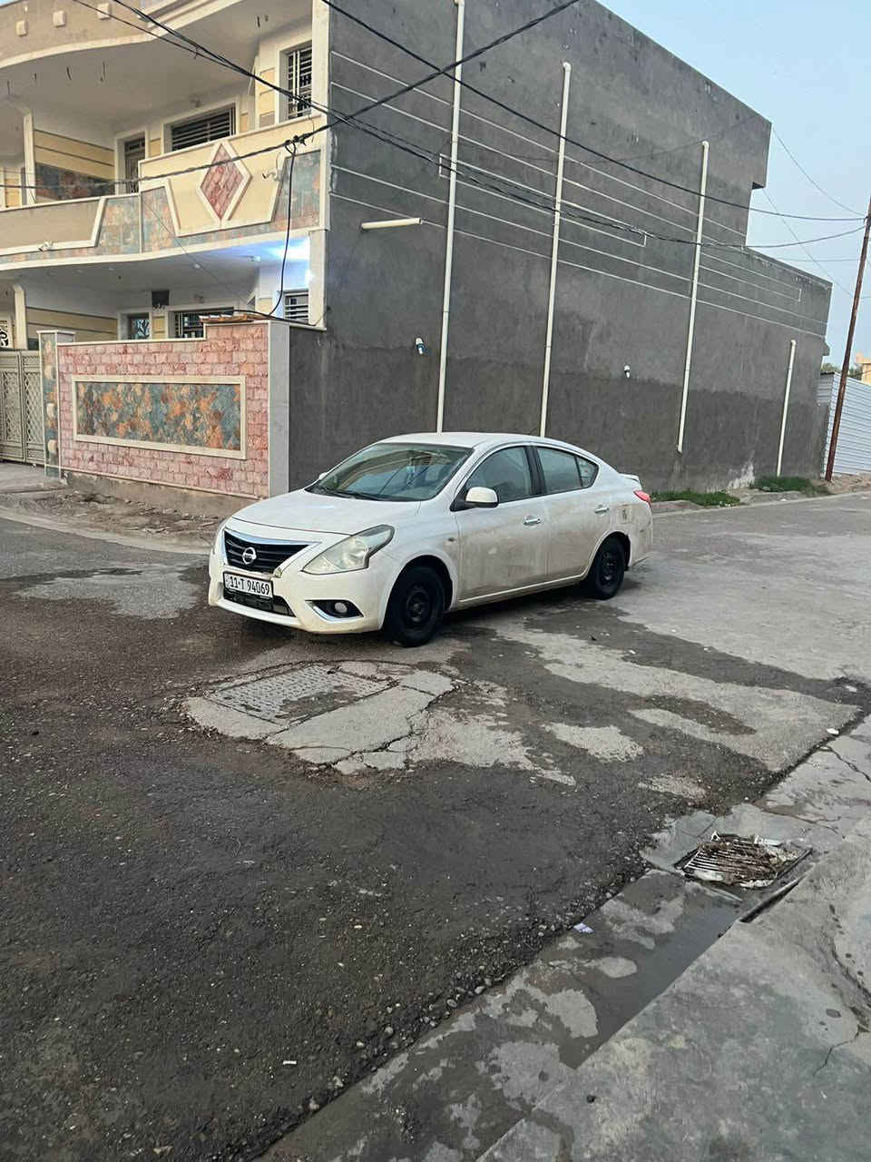 سلام نيسان سني هندي موديل 2018 سياره حلوه مابيه اي نقص موصفات نيسان معروفه سياره بسمي مكاني بغداد  سونار كدامك ماكو داعي تسأل شبيه مابيه سعر ب 90 وبيه مجال ويشوفه غاليه كلشي موجود بل سوك رقم *********** المدائن, بابل
