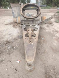 كرسي للبيع السعر ١٠ ورقه ٠٧٨٧٤٩٩٥٤١٩