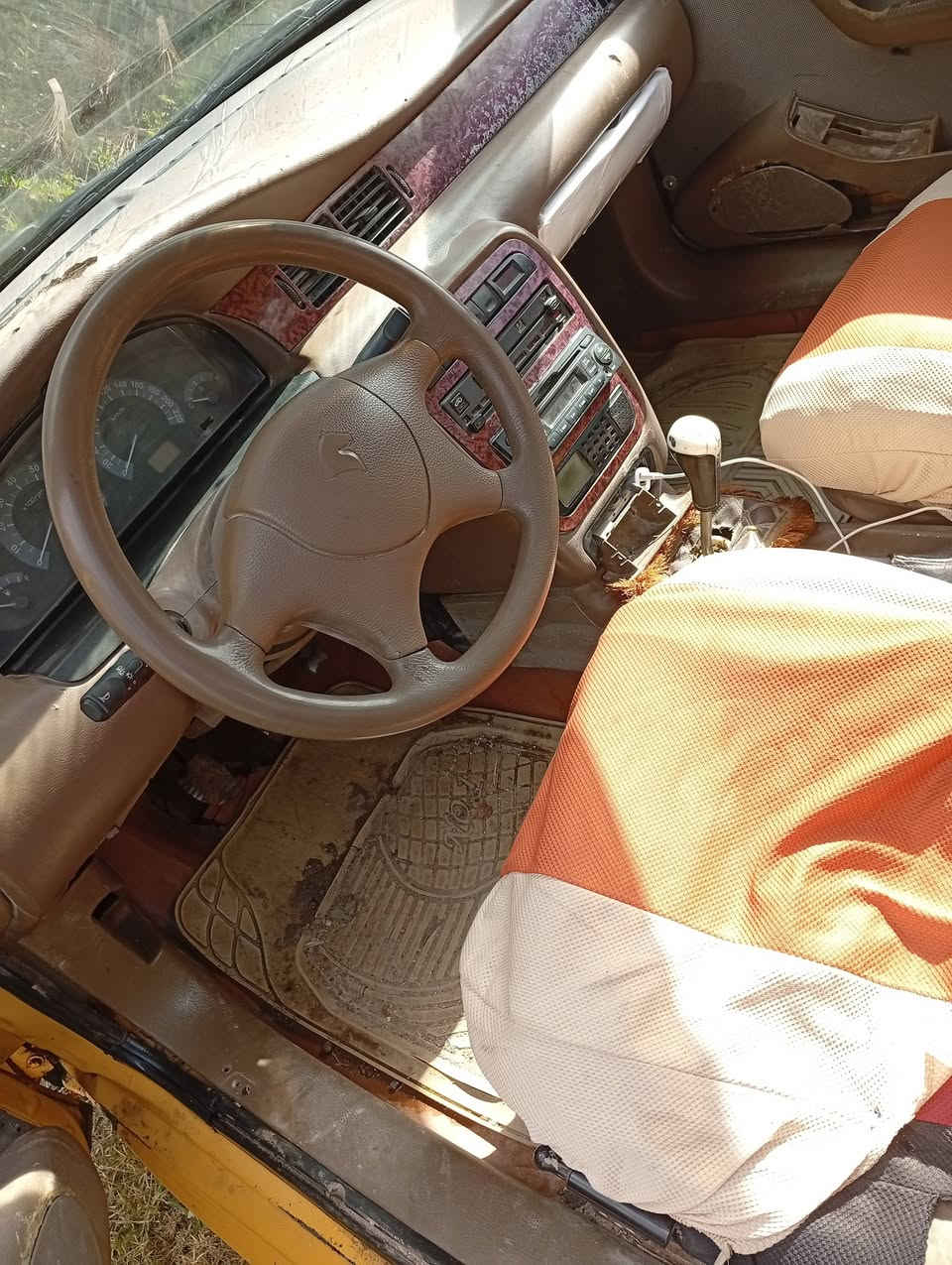 سلام عليكم 
سمند 10 رقم قادسيه تحويل مباشر 
محرك كير جدد 
سعرها 19 ورقه وبيها مجال حك الجيه
اي استفسار ***********
مكاني بابل المحاويل
