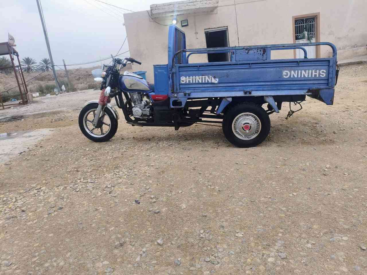 السلام عليكم ستوته للبيع موديل 2018 أوراق  اصولي السعر1400وبيه مجال بسيط  ستوته كامله مكمله مابيه اي نقص محرك كهربائيات كله جاهزه  مكانه حله قضاء القاسم او الاتصال ***********
