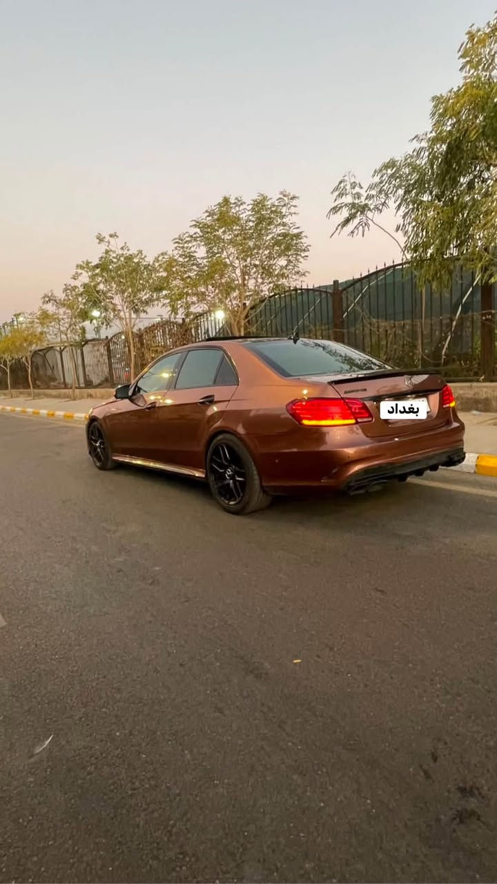 السلام عليكم
مارسيدس e350 w212 2013 رقم بغداد مميز باسمي سنويه جديده فول مواصفات للاخير 
بانوراما 
كراسي كهرباء 
ستيرن كهرباء 
كشنات تدفئه تبريد 
لايت داينيميكً دوار 
شاشه كار بلي 
بردات خلفيه 
اناره محيطيه
مواصفات هواي فول للاخير سياره مال جناي حادثه طخات بدون دواخل ونصبغت حزام تغير لون جوزي مميز اصله ابيض مكانه بغداد الحريه والسعر 145 وبي مجال بسيط حك الجيه جوه سوكه وبخدمتكم الشراي فقط يتواصل ***********
