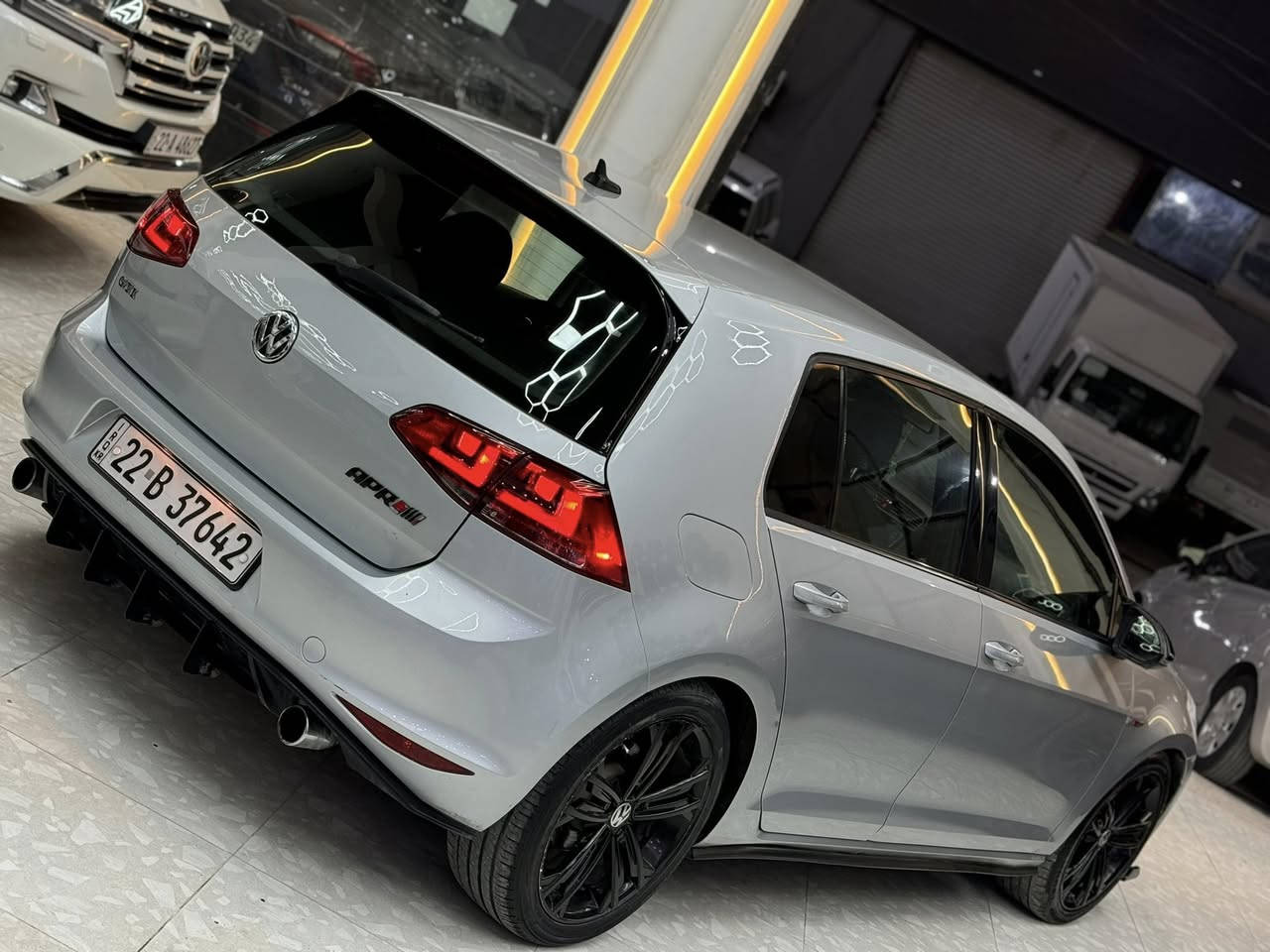 Golf GTi 2017
مكينةى كرايتةوة 
3 پارجةى سبوغ بى ژورى 
سةنةوى و هةزة نوى بةناوى خومة 
سعر 117 و مجال


**إذا كنت صاحب هذا الإعلان وتريد حذفه لأي سبب، رجاءا أرسل رسالة إلى الدعم الفني**