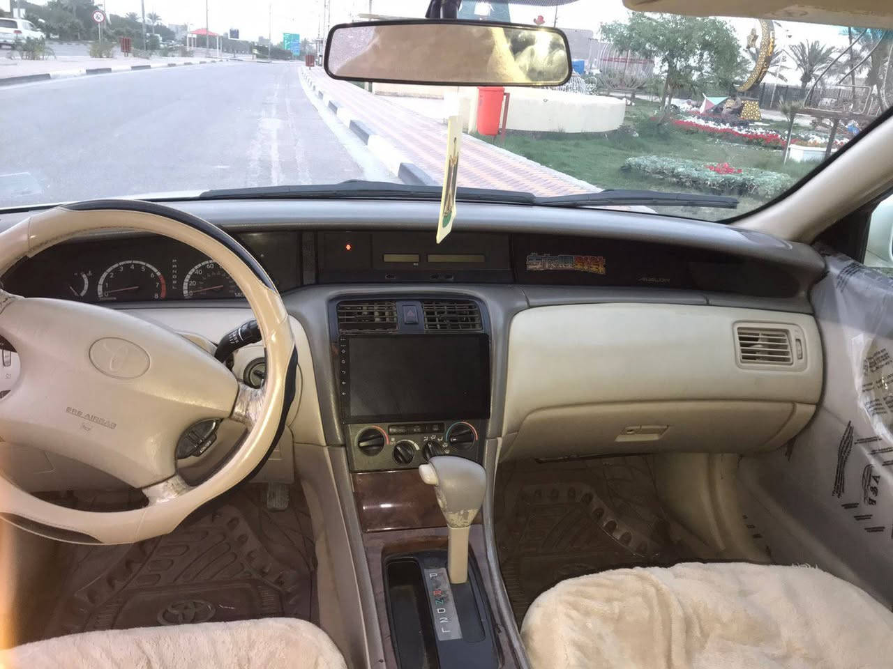 السلام عليكم سيارة للبيع جاهزه للاخير تبريد ومحرك حداديه خير من الله السياره نضيفه شوفت عينك مكفوله /بيه صبغ بدون ضربه رقم بصره مكان السياره بصره سفوان / رقم راعيهه ‏‪***********‬‏/‏‪+9647712617431‬‏ باقي التفاصيل خابر على راعيهه وهوه يكلك انا مكلف بالنشر
