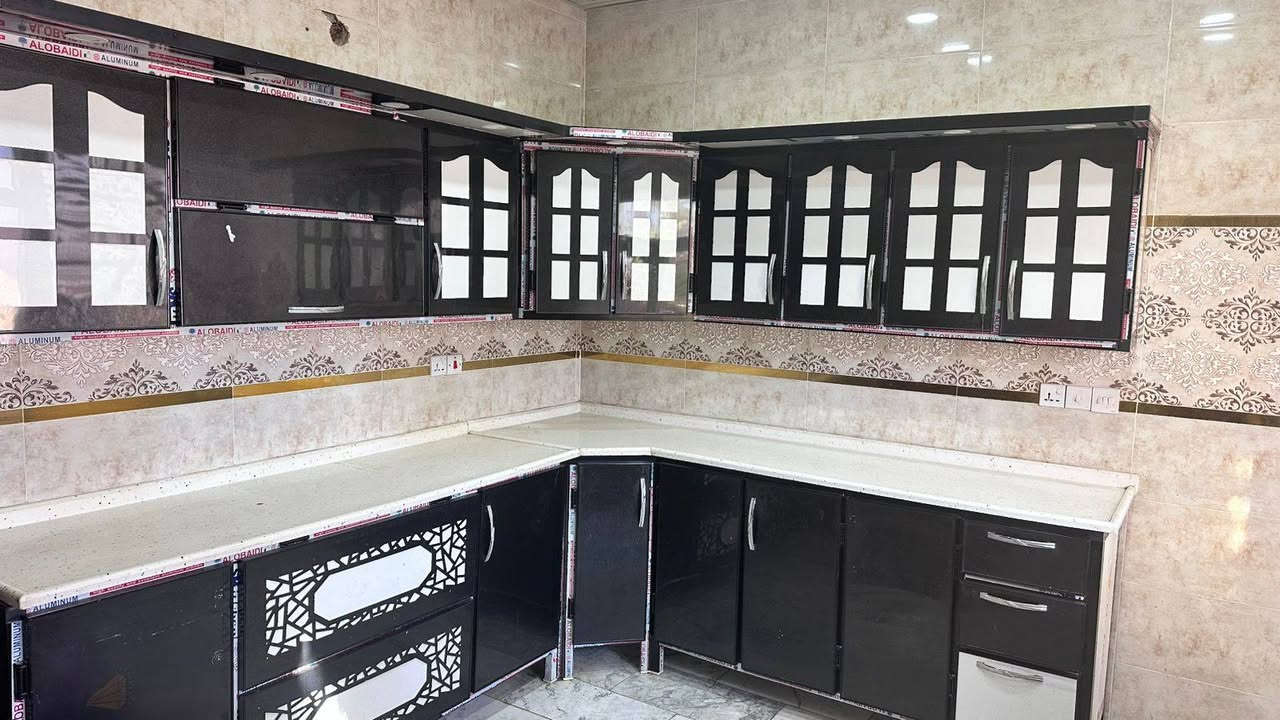 السلام عليكم كاونتر تزكام مرمر نضيف كلش استعمال قليل للبيع للاستفسار
***********
