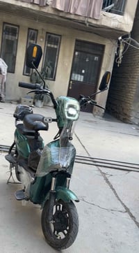 دراجه شحن حجم 14  دراجه نضيفه اي  نقص مابيه السعر 200 الرقم 0773702833...