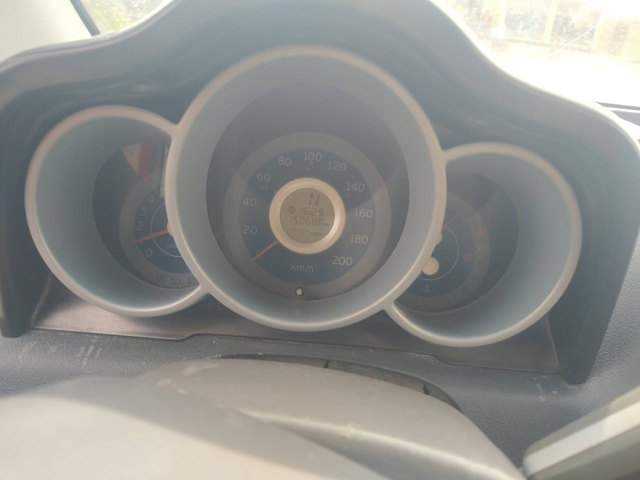 سلام عليكم شيري اي وان موديل 13 سياره كفاله من صبغ ضربه تبريد شغال. تخم تاير رقم بغداد. مكينه كير جديد لسعر 30 بيه مجال شراي  ***********
