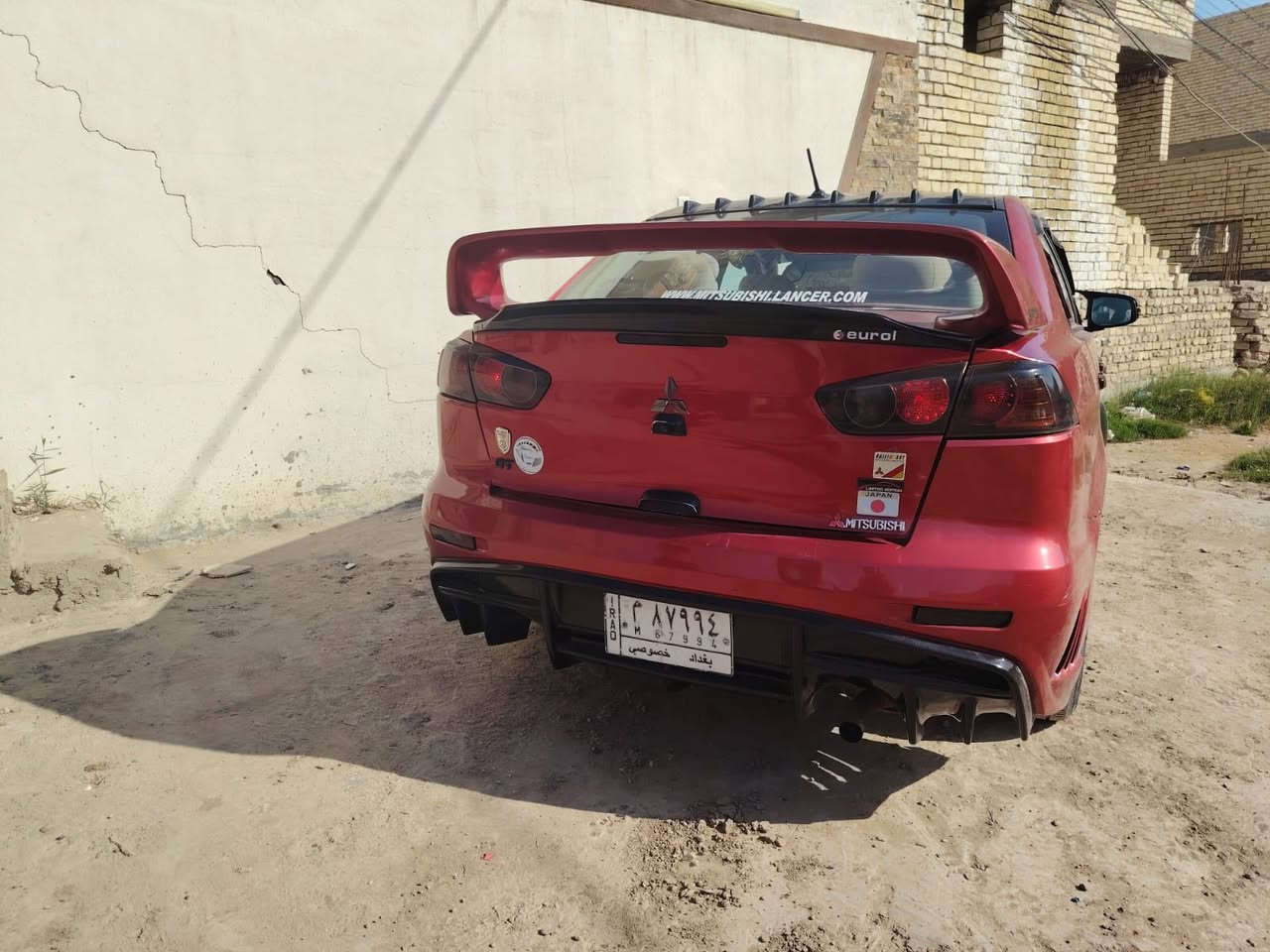 السلام عليكم
من رخصة الادمنية اخوتي 

لانسر قرش 🦈 للبيع 

موديل 2015 خليجي محرك 2000 ماشية 164 الف سيارة جاهزة ولله الحمد محرك كير صدر امامي خلفي جاهز تبريد تدفئة شغالة تخم تاير باتري جديد متصرف عليها ربع شغل او اطلع للشارع گبل سيرفس كامل منظومة البانزين فلاتر دهن محرك او دهن كير السيارة بيها مواصفات تشغيل عن بعد كيجات مال X ايفو سبلوير او دعاميات او بنيد 

محدثة وجاهزة للامانة السيارة حادثها جاملغ خلفي ايمن او باب والباقي مصبوغ مال تحديث من دعاميات او بنيد رايدها ب 115 $ ورقة او بيها مجال بسيط للتواصل ☎️ 

***********

عنواني بغداد العامرية او ابو غريب 

تحياتي للجميع
