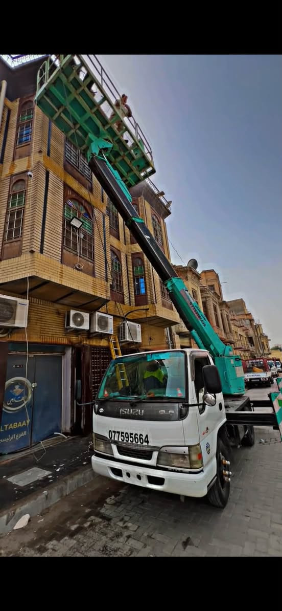 سلام عليكم باسكت للبيع12 متر تادانو كرين شاصي نعمه سياره حلوه جاهزة مرقمه باسمي رقم بصره تحويل ثاني يوم للاستفسار  ***********
