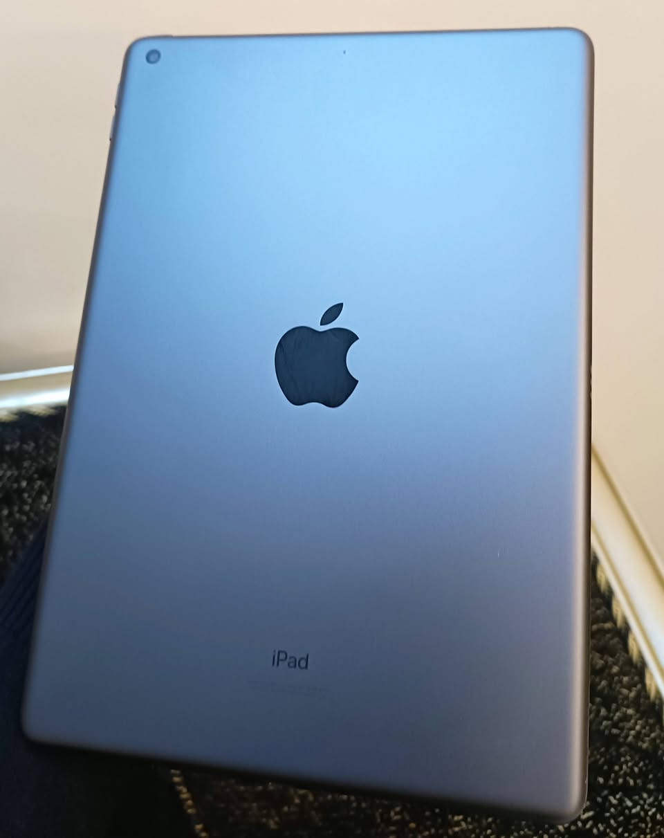 Ipad 9 apple مستخدم مغلق ايكلود
-السلام عليكم-
-ايباد 9 مستخدم مغلق ايكلود-✅
     -النظافه 95%-✅
(الجهاز ممفتوح او طاب تصليح قبل)✅
الجهاز 64G 
الجهاز بطاريته كلش نظيفه ضمان فوك85% ✅

الجهاز استخدمته سنه وتركته وضاع الايكلود

السعر: 120 الف -بغداد-الغدير


**إذا كنت صاحب هذا الإعلان وتريد حذفه لأي سبب، رجاءا أرسل رسالة إلى الدعم الفني**