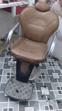 كرسي • للبيع • شغال