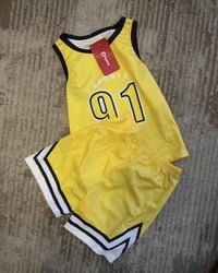 ملابس أطفال • سعر مناسب