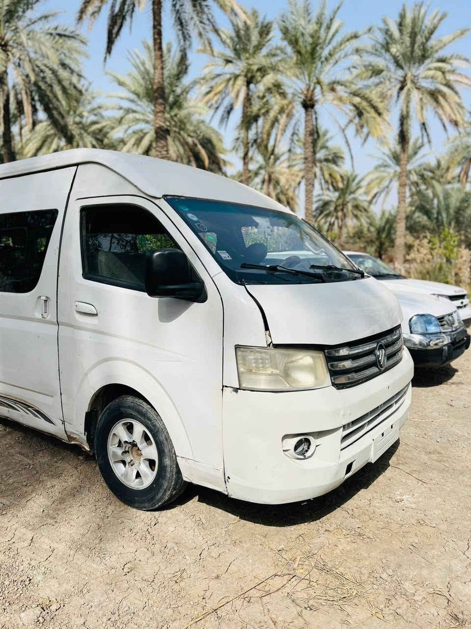 تحيه طيبه اخواني الاعزاء للبيع 
فتون جنبي 2014 مال مزاد وزارة الداخلية وكاله الاستخبارات السياره كتاب بسمي وكاله للمشتري وين ماجان تمشي بيه السياره 14 راكب 
كير ومكينه وحداديه وتخم تاير وغرفه نضيفات كشره نضيف بيه مكانات صبغ واكو بيه طخه بسيطه يم باب الخلفي السياره مابيه شي تشغل وتمشي جاهزه بس اكو بيه ترتيبات بسيط السيااره مال شغل ع باب الله حلوه ونضيفه مكاني كربلاء 
الحسينيه السعر 67$ 
رقم الهاتف ***********
