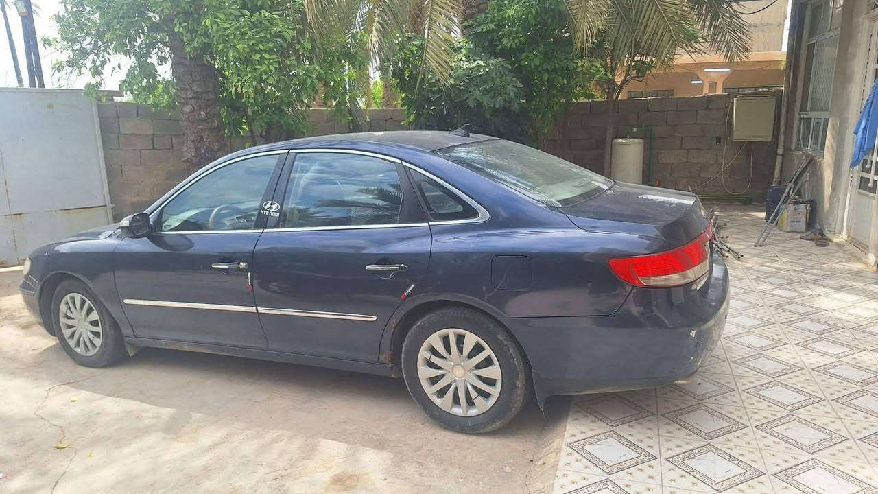 أزيرا ٢٠٠٧ خليجي بسمي مكينه ٦ ،٢٧٠٠ كير مكينه مكينه جيد تبريد قطعتين صدر امامي جديد لسياره صبغ حزام لسعر ٧٢ مجال قليل بغداد الشعب ***********
