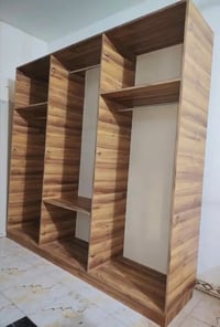 غرفة نوم • ٦ قطع • نقل مجاني