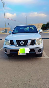 نيسان نيفارا • ٢٠١٣ • اوتوماتيك