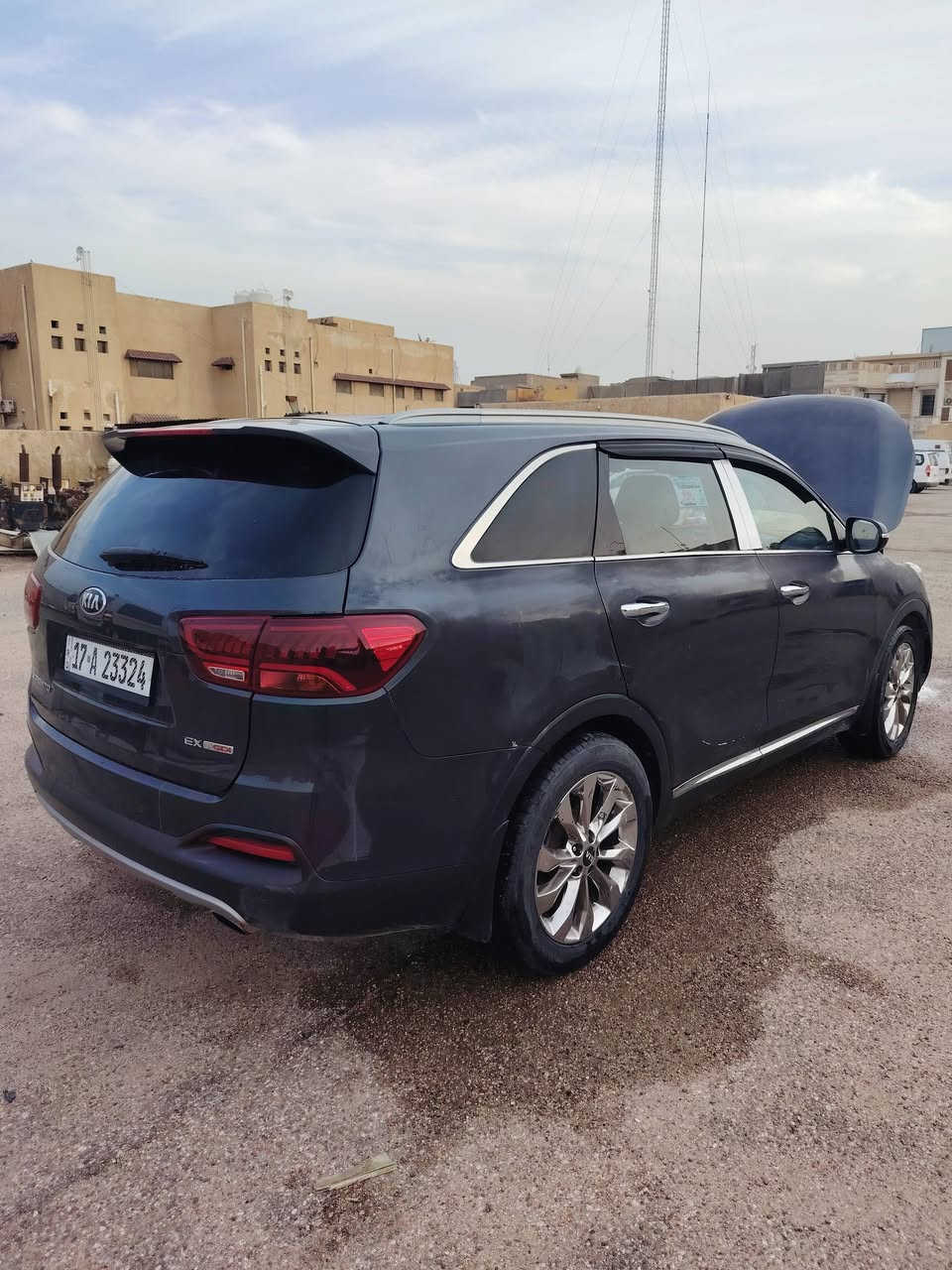 السلام عليكم سورنتو 2016 أمريكي
4سلندر تيربو

محرك جديد كير شرط حدادية جديدة سيارة كاملة

سعر البيع ١٣٨  مكاني سماوة سيارة بسمي
بية ضربة صفحه من امريكا بدون عابر والباقي علفحص 
اتصال واتساب موجود ***********
