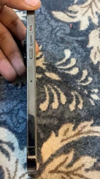 ايفون 13برو ماكس بطارية مرفوعة مكاني بغداد مدينة الصدر مستعجل عل بيعيت...