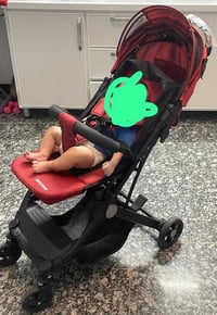 عربانة قابلة للطي • كرسي أطفال أحمر • سياج أطفال متين