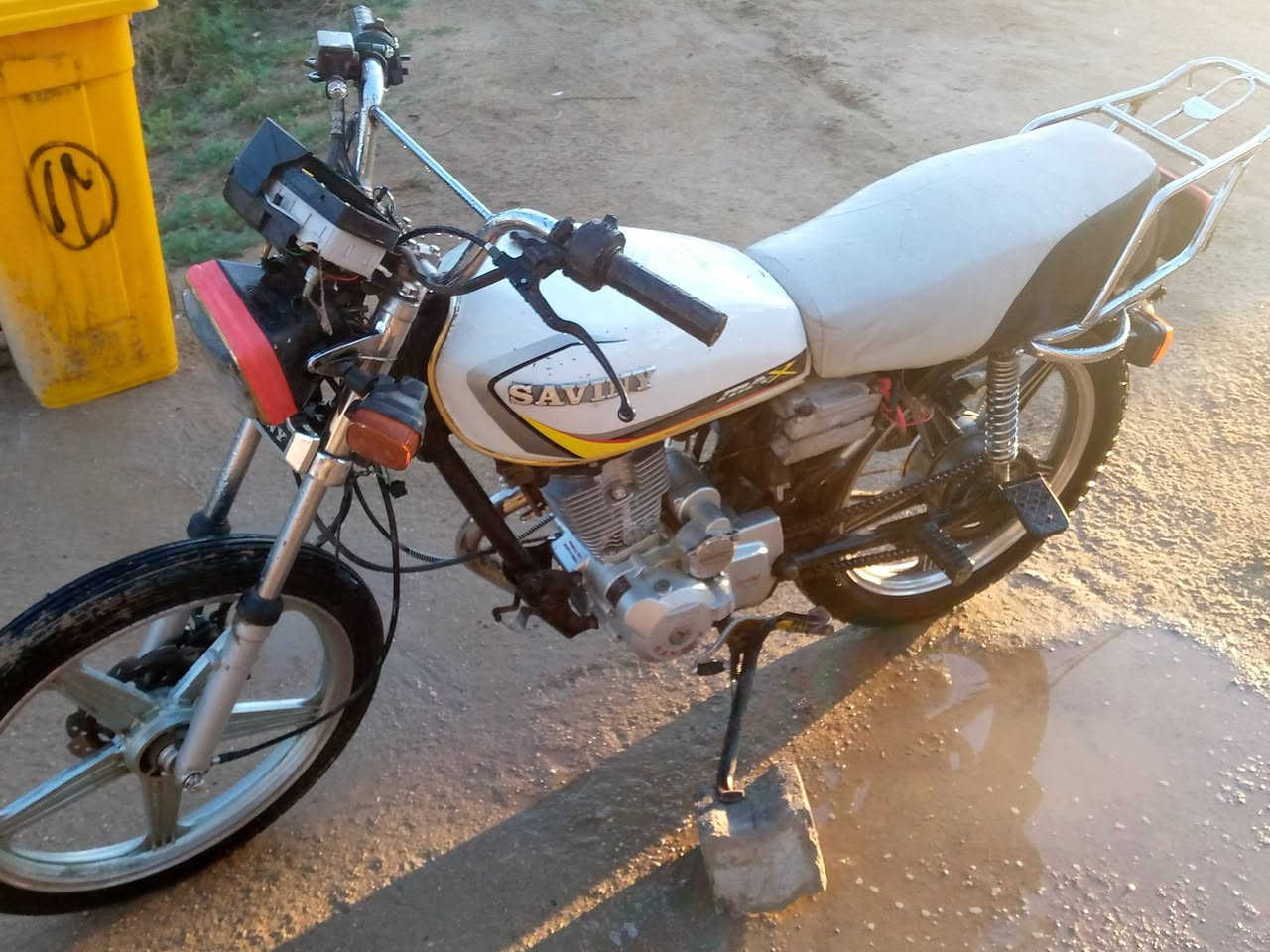 السلام عليكم دراجه سيفان 5 كير للبيع
موديل 2020 طالعه ب21 مكينه لا نضوح لا تبخير نضيفه شلعه معدل خير من الله عوزه ترتيبات بسيطه كلك بيه بليته اوراقه ضاعن مكفوله مكاني كربلاء الحسينيه العطيشي سعر ب 425 وبيه مجال بسيط لشراي واتساب ***********
