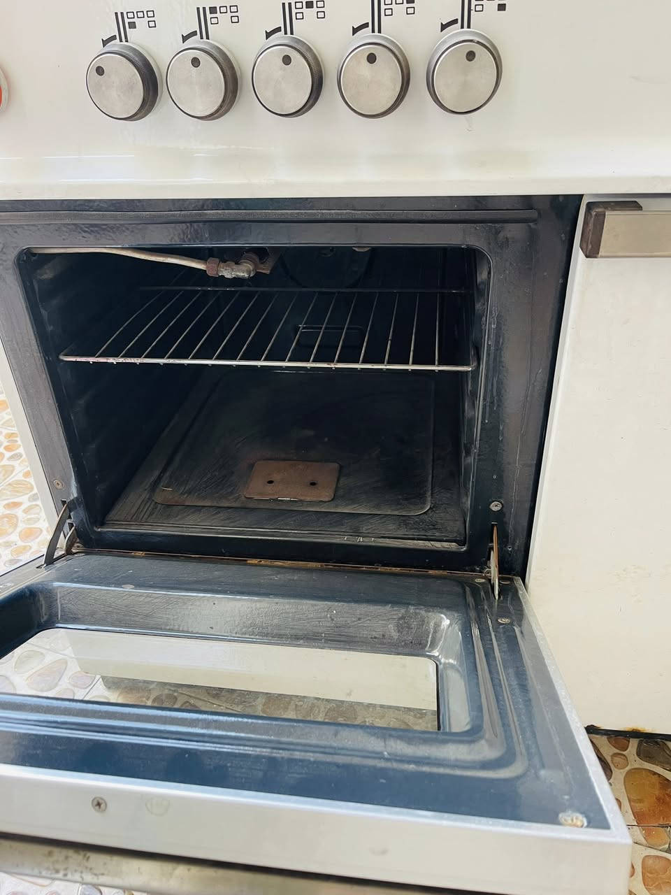 تەباغی ٥ چاو عەسڵی  مارکە 
فڕن و شوێن بتڵی هەیە. 
هەمووی ئیش ئەکات لە سلێمانی 
نرخی ٧٥ هەزار


**إذا كنت صاحب هذا الإعلان وتريد حذفه لأي سبب، رجاءا أرسل رسالة إلى الدعم الفني**