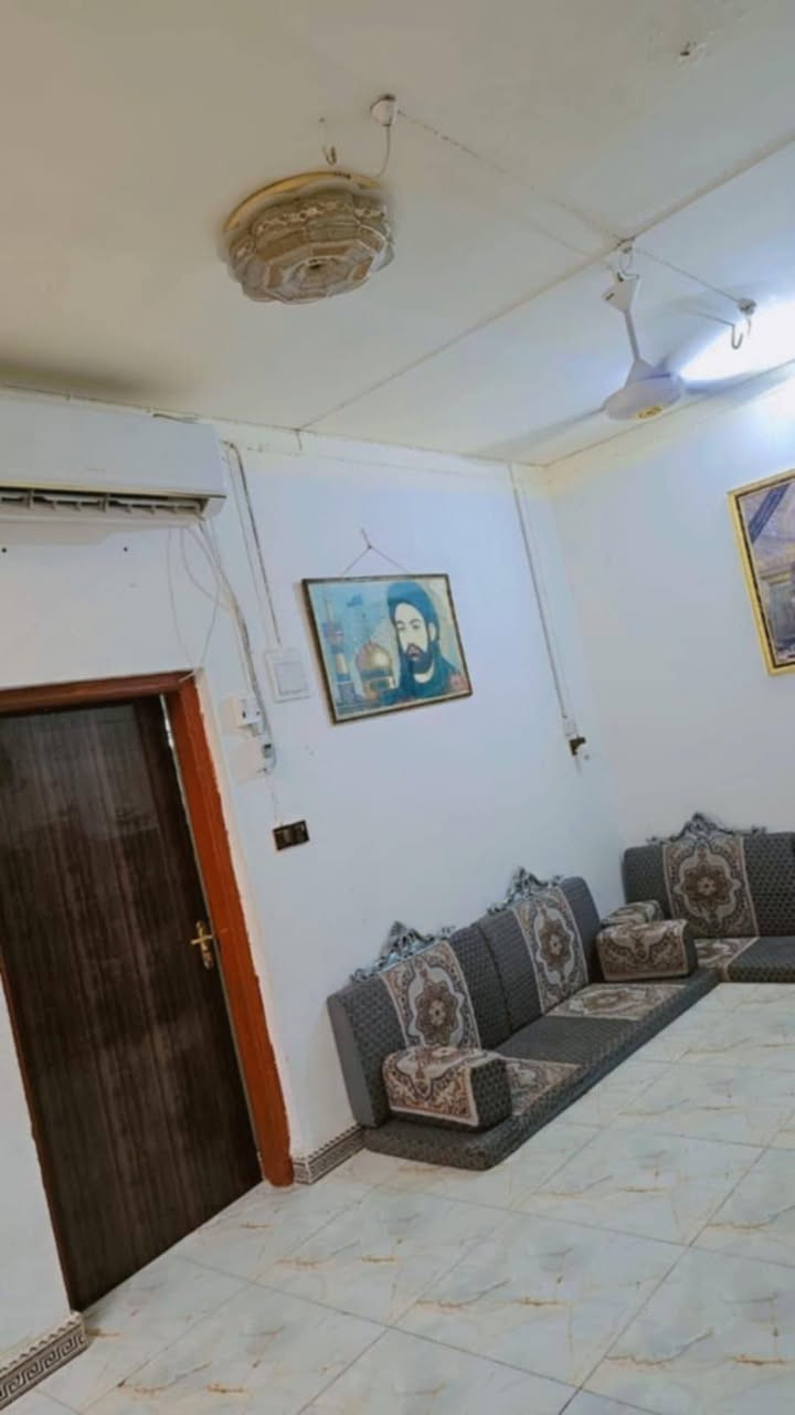 تم تنزيل من سعر بيت  للبيع  بيت مساحة ١٥٠ متر طابو زراعي سند ٢٥ طابقين بناء هندسي الطابق خريطة كامله والطابق الثاني مشتملات عدد اثنين نظام سويتات منفصلات  الاتصال على الرقم ***********  سعر 85 بي مجال شي بسيط
