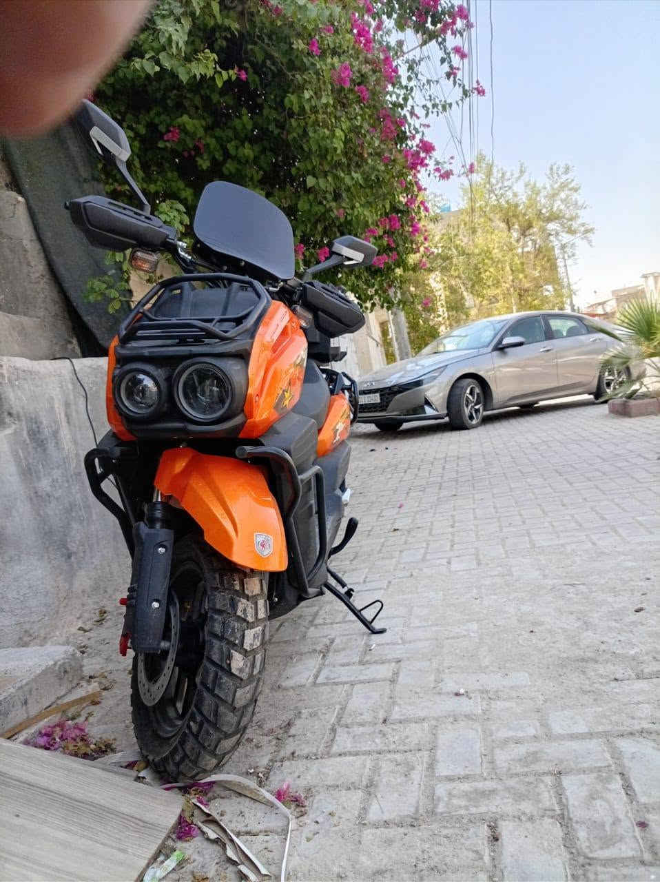 دراجه شحن اباجي جديده نوع البطاريه ليثيوم سرعة 100حقيقي
تمشي 100كيلو
2026
صار عشر ايام من اشتريتها سبب البيع صار عندي ألتزام وي شركه خارج بغداد 
الاستفسار.    ***********
واتساب
