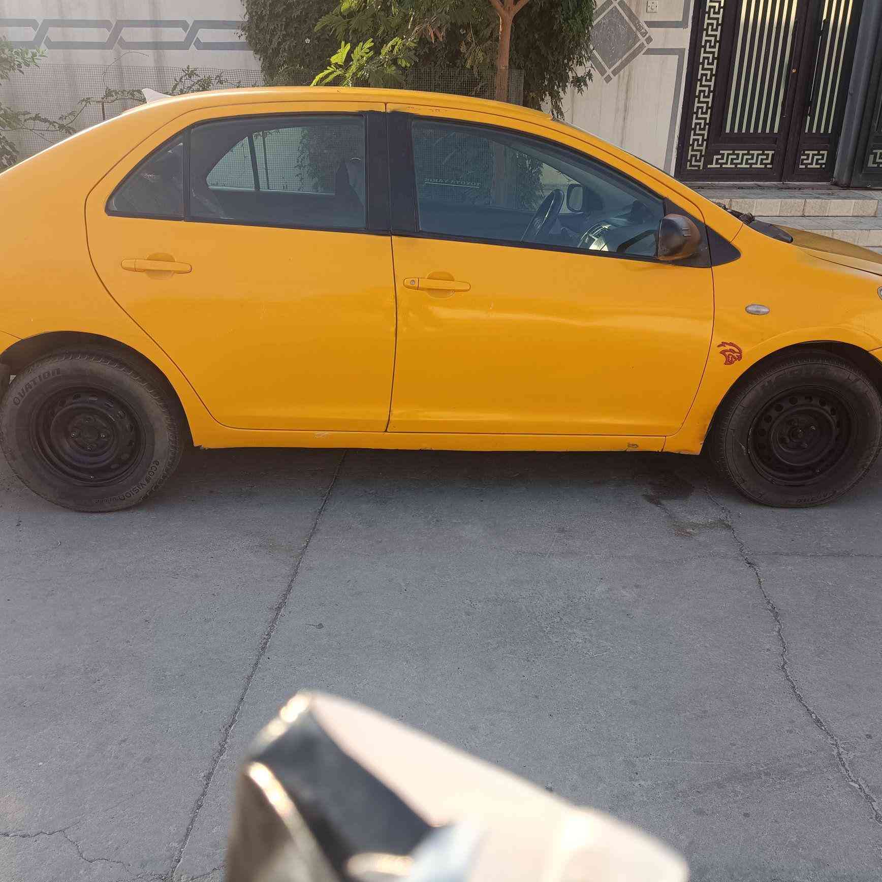 تكسي يارس2007 رقم نينوى احمر مابيه قرص مصغرة هيئة وغرامات مبدل بونيد بدون دواخل كير اتو محرك شرط بطاقه بانزين ابيع واقع حال تحتاج قرص كمركي مكانه كركوك رقم *********** بي واتساب سعره 52ورقة كركوك, العراق
