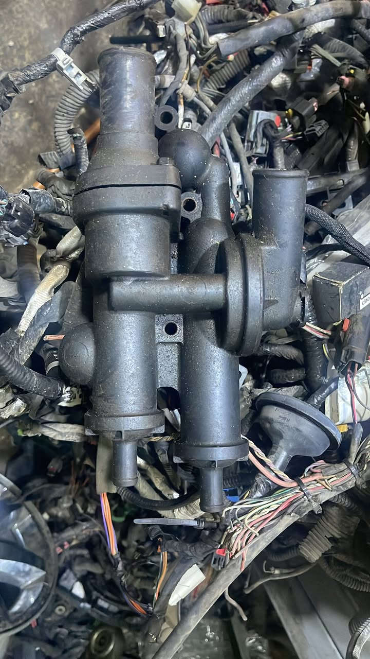 جميع اغراض حيب ودوج اي استفسار اتصال ع رقم الموبايل فقط *********** واتساب ويوجد خدمه توصيل لجميع محافظات 🚖
