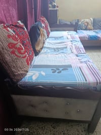 اثاث بيت مستعمل نضيف للبيع العنوان بغداد الدوره شارع 60 إلرقم077113108...