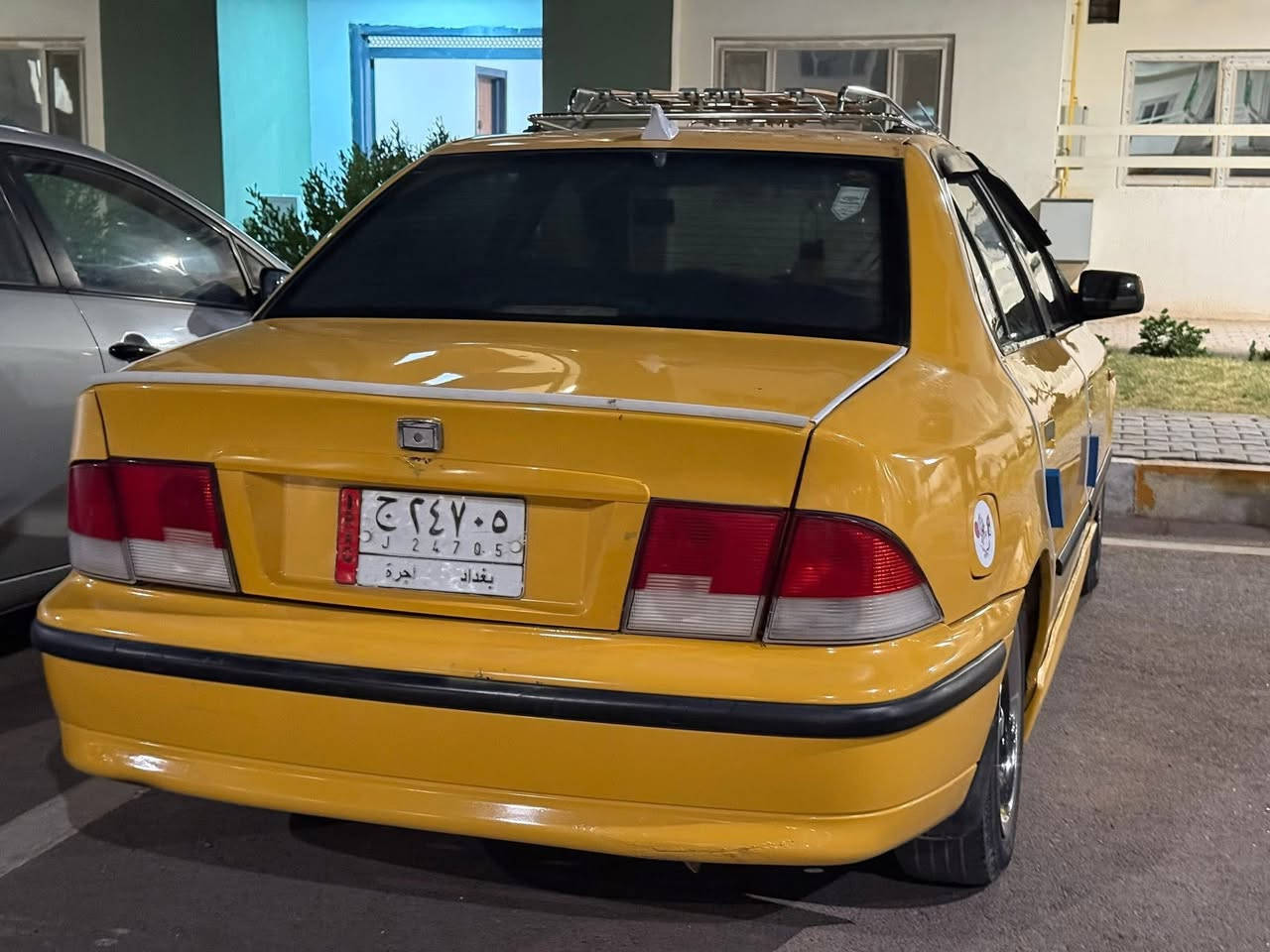 سمند موديل 2010 
سيارة نضيفة وجاهزة 
لاتنقيص ولاتبخير 
السعر 33 وبيها مجال 
مكاني بغداد 
تحويل ثاني يوم 
***********
